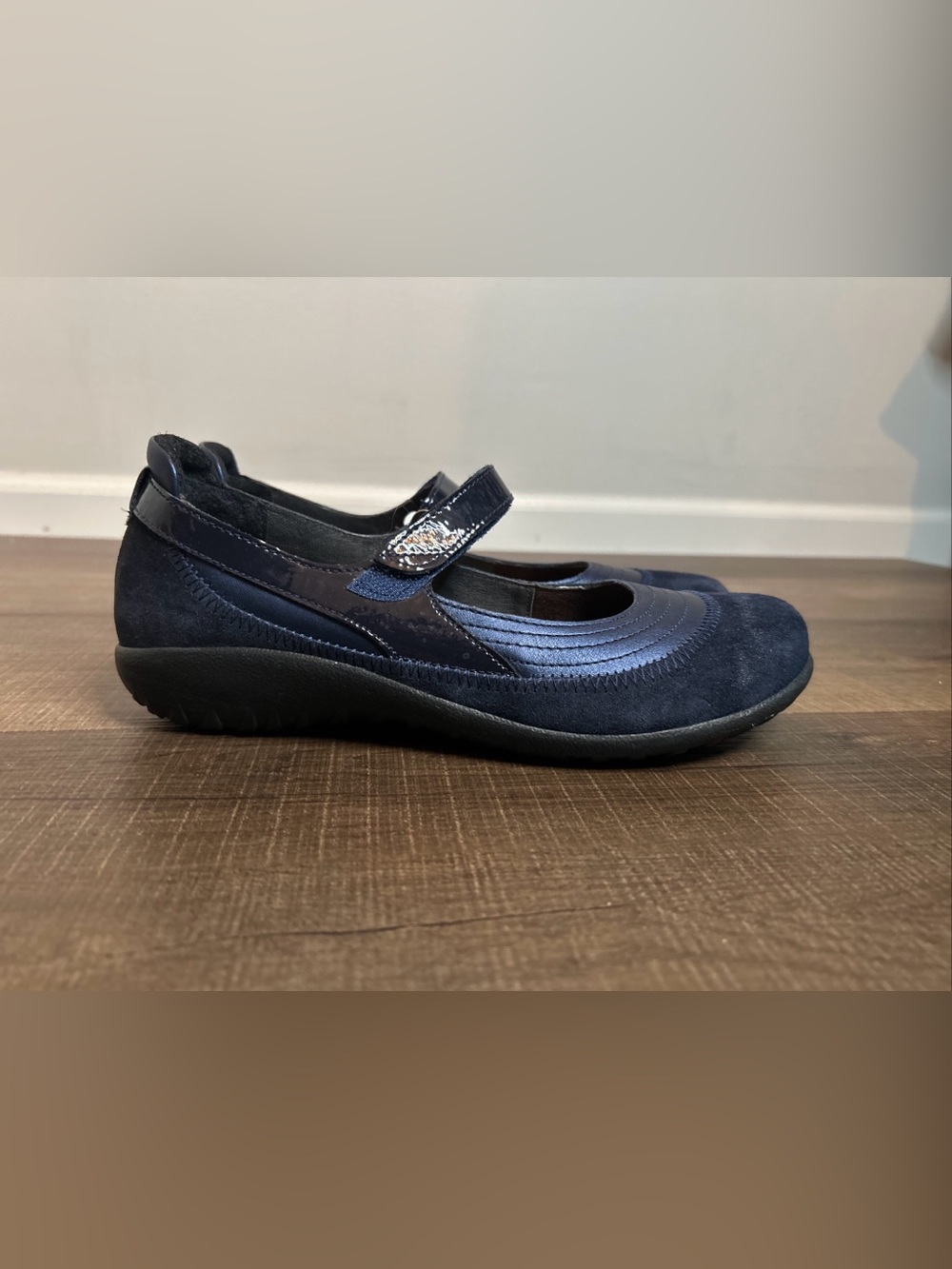 NAOT Sz 41 10 Kirei Women's Mary Jane Dark Blue Leather & Metallic Suede Shoes